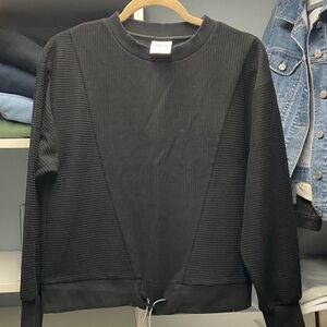 Black Varley crew neck sweatshirt